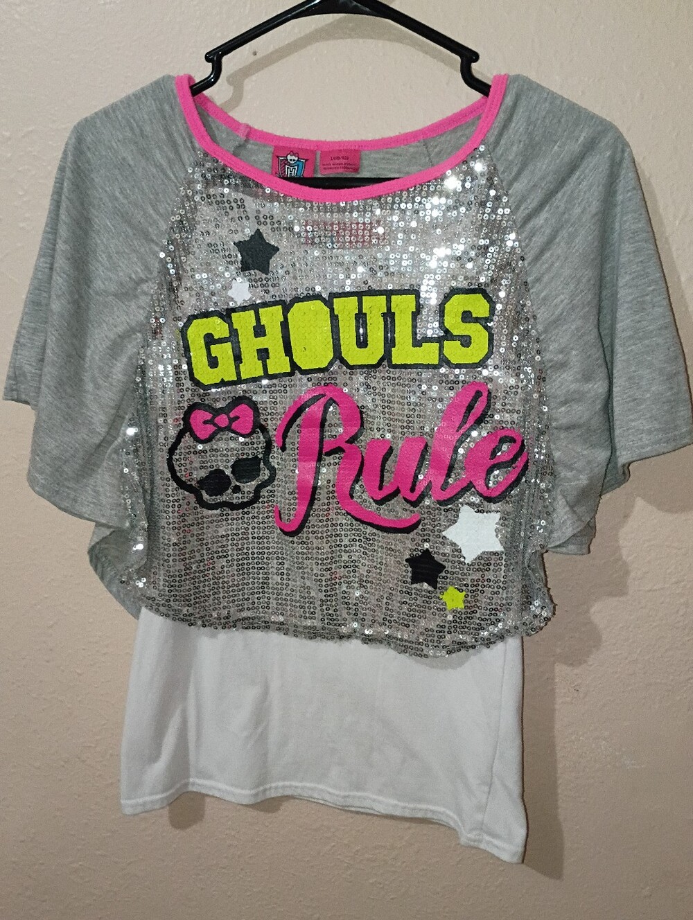 Girls Size L 10/12 Monster High ' Grey Sequin 'Ghouls Rule' Top with Pink Trim